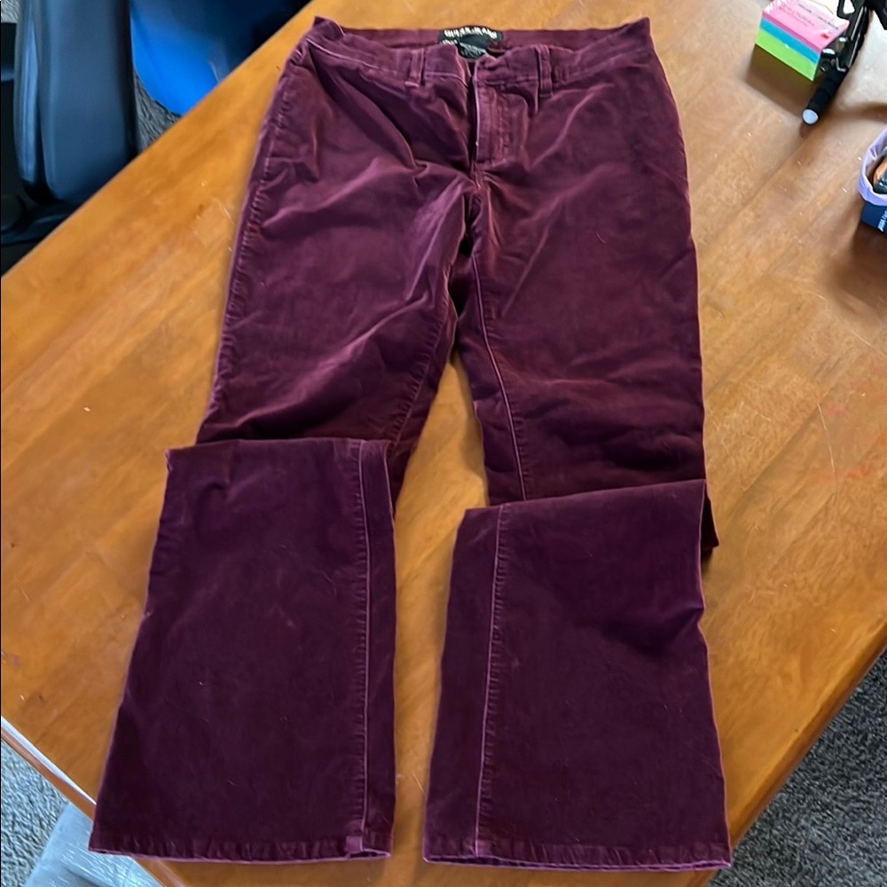 Women's Burgundy Jeans